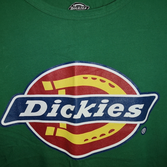 Green tee - Picture 3 of 3